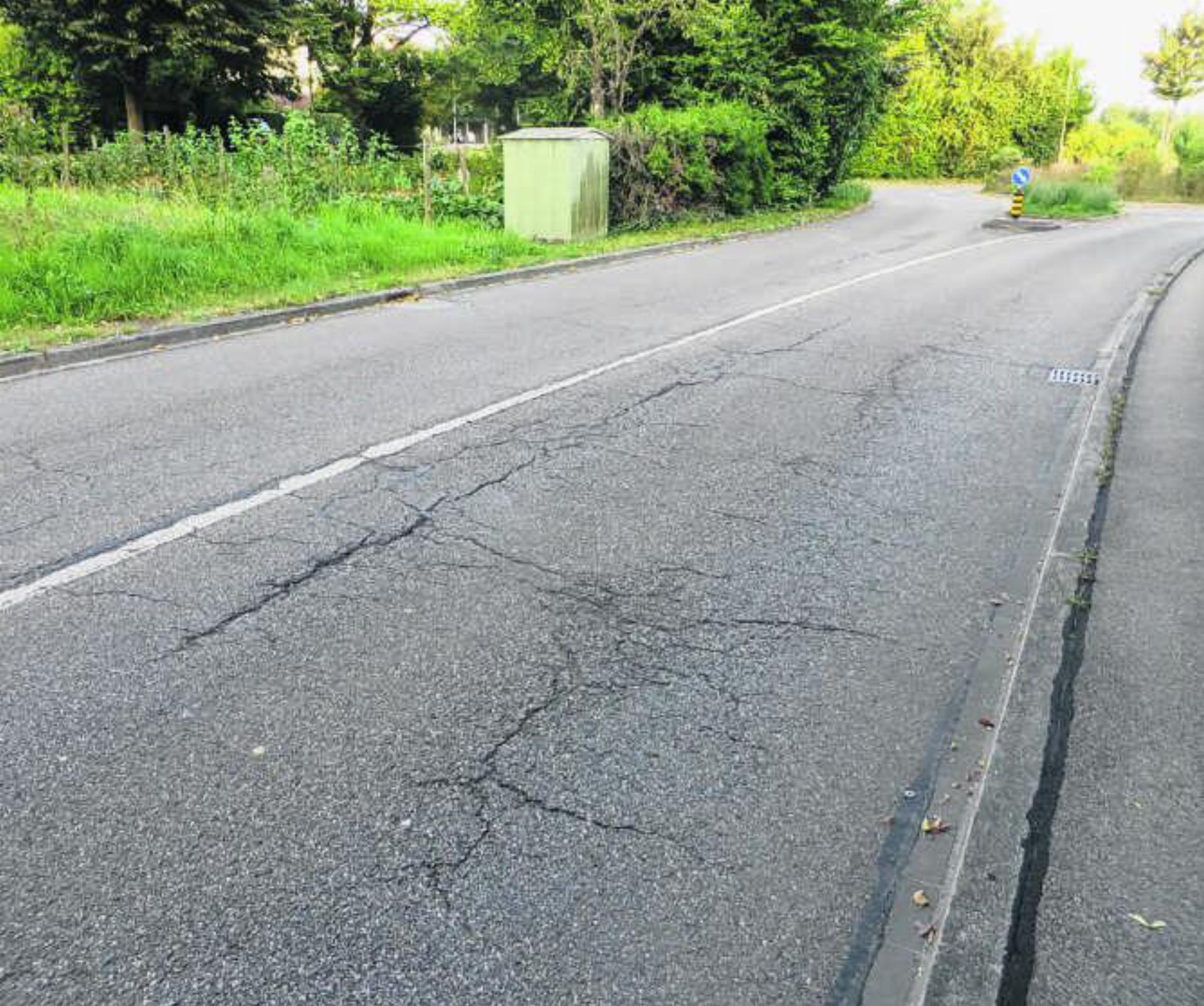 In Therwil wird die Fahrbahn der Benkenstrasse saniert - Das Bild wird blockiert. – Möglicherweise durch einen aktiven Adblocker.