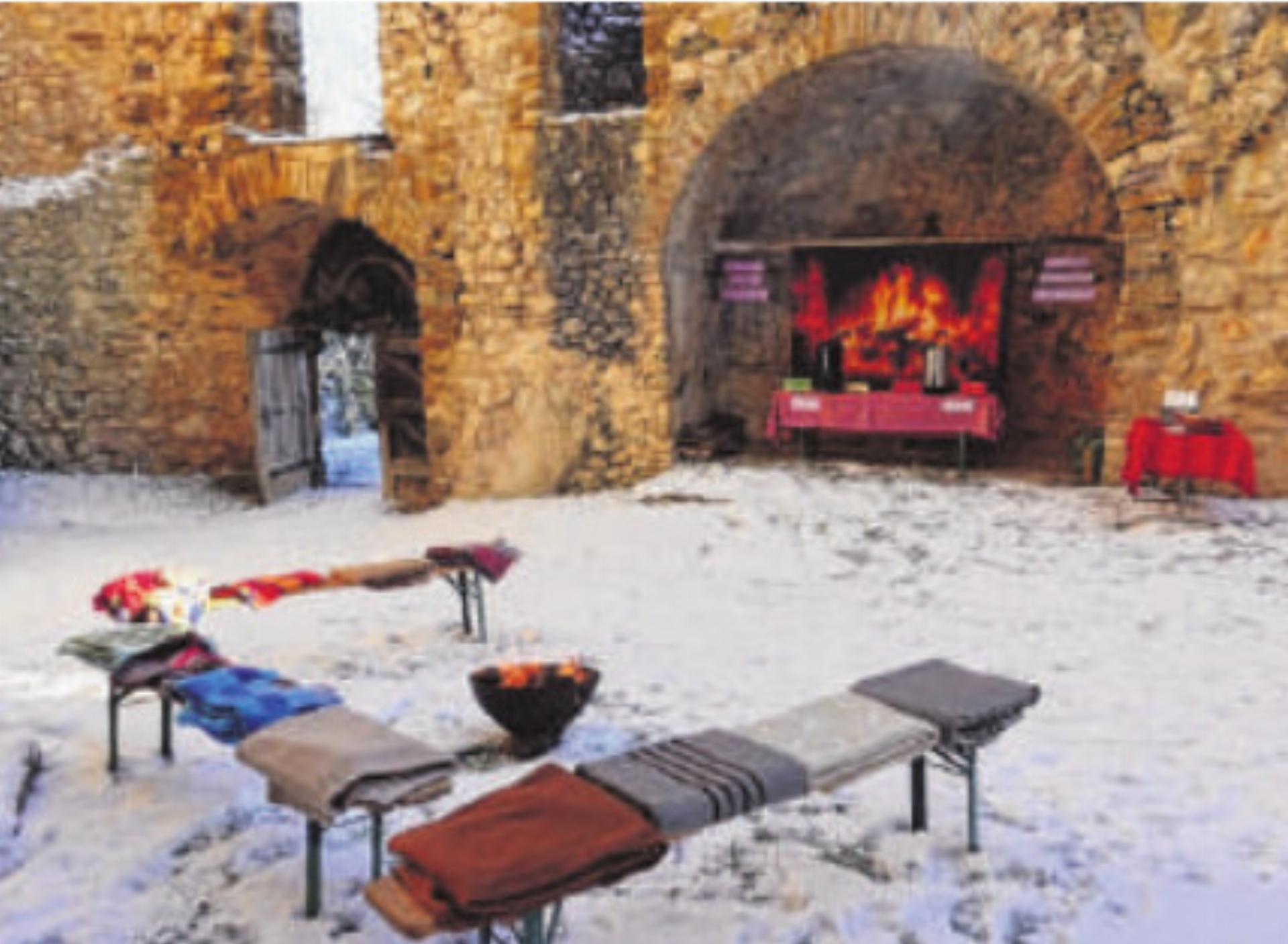 Glühwein und Punsch auf der Burg Landskron - Das Bild wird blockiert. – Möglicherweise durch einen aktiven Adblocker.