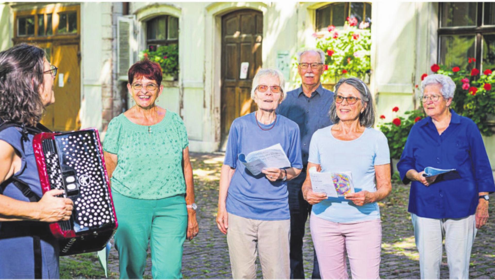 Altersnachmittag - Das Bild wird blockiert. – Möglicherweise durch einen aktiven Adblocker.