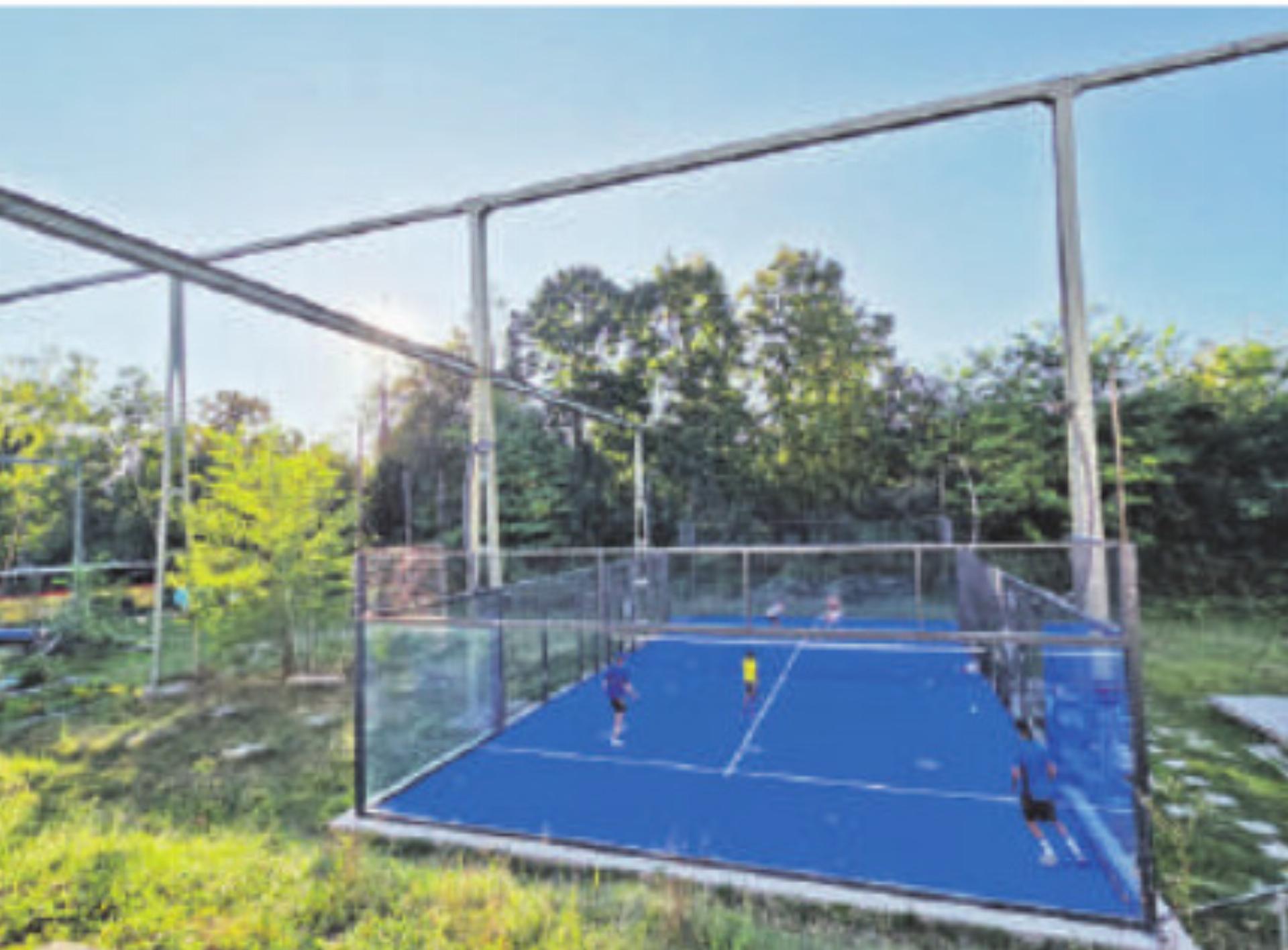 Der erste Padelplatz im Birsigtal - Das Bild wird blockiert. – Möglicherweise durch einen aktiven Adblocker.