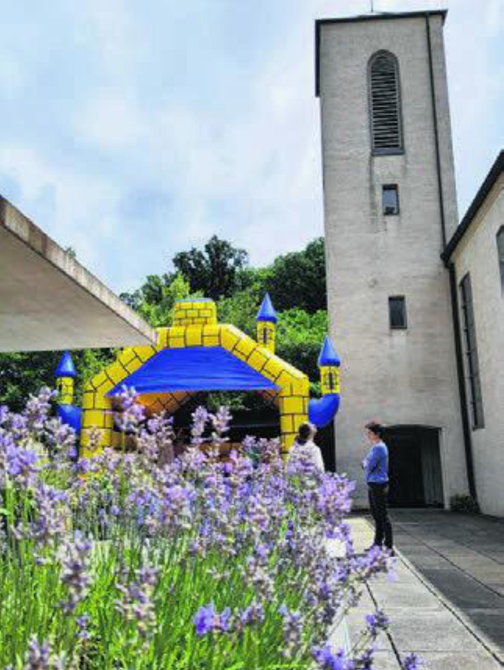 Kirche kunterbunt in Oberwil