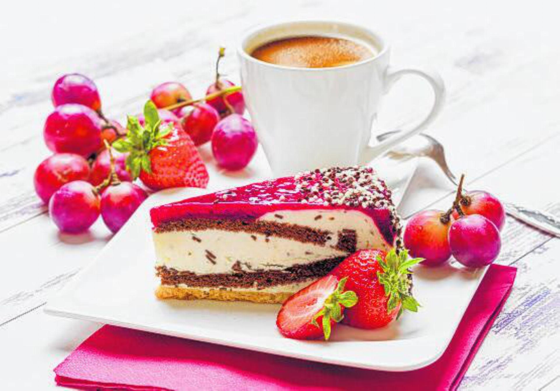 Kaffee und Kuchen mit Fahrdienst