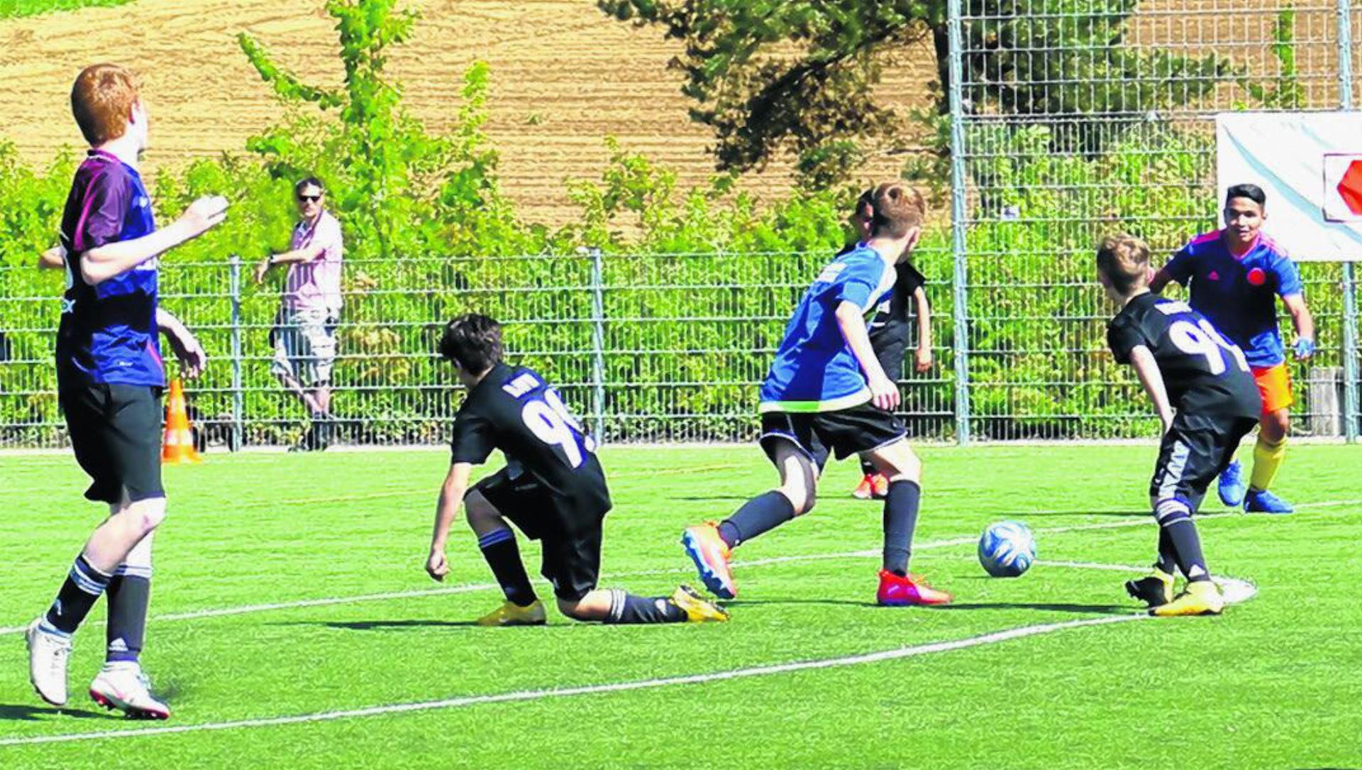 1.-Mai-Plauschturnier – Fussball, Spass und Gemeinschaft für Gross und Klein!