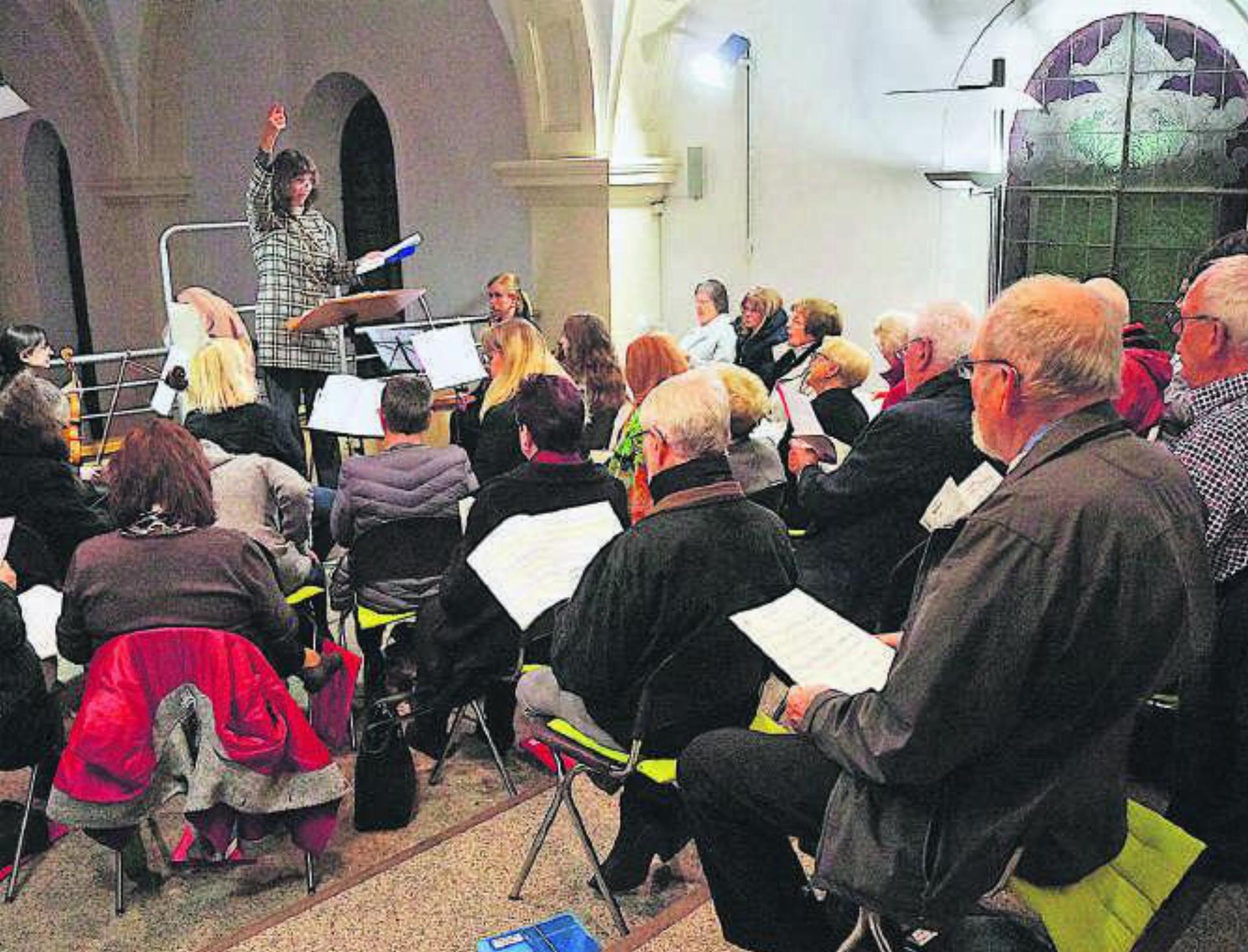 Pfingstgottesdienst mit Kirchenchor