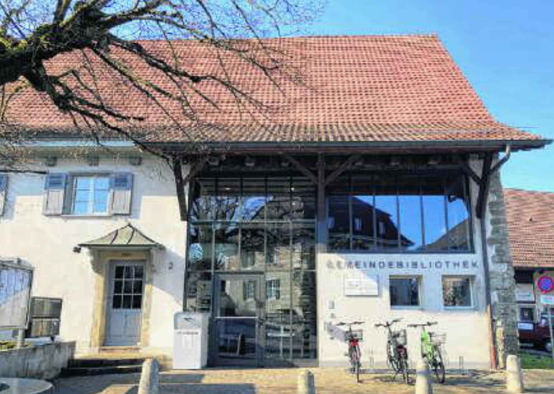 Bibliothek Therwil startet «Bibliotheksfahrplan» - Das Bild wird blockiert. – Möglicherweise durch einen aktiven Adblocker.