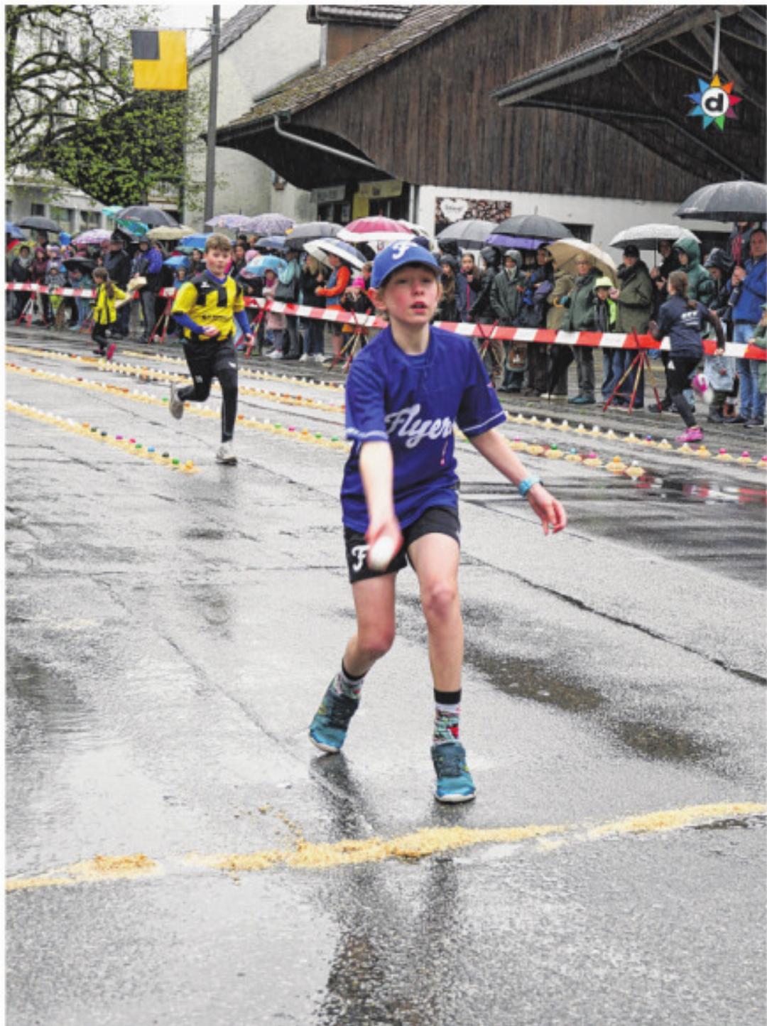 Im Wettlauf mit der Zeit. Fotos: Tobias Gfeller Im Wettlauf mit der Zeit. Fotos: Tobias Gfeller