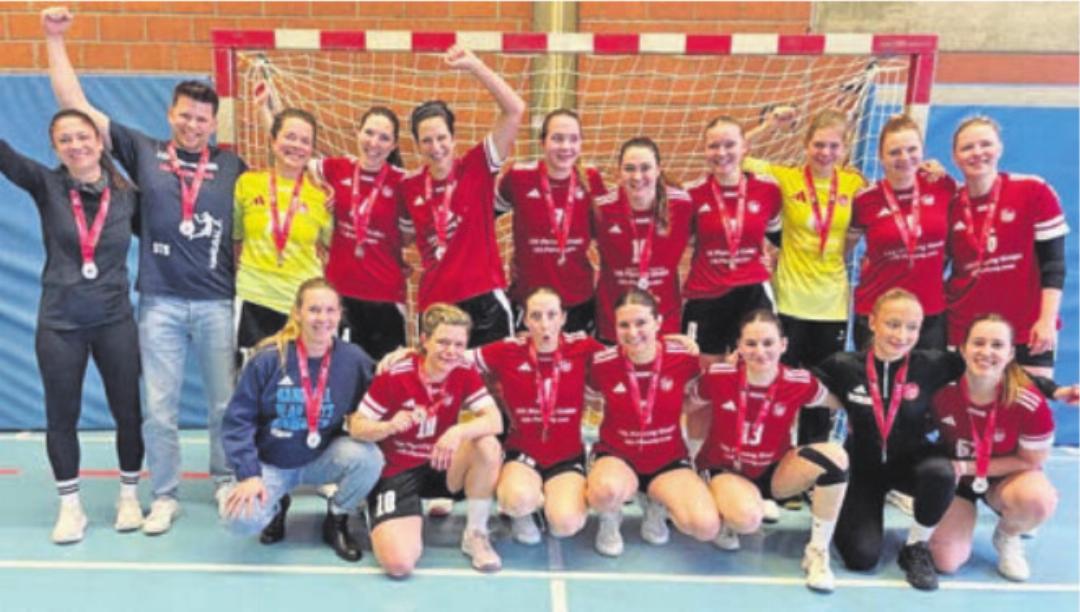 SG Magden/Möhlin/Pratteln (F2) vs. SG Oberwil/Binningen (F2): 29:26 (15:13). Die Mannschaft erreicht im R-Cup-Finale den zweiten Platz und überzeugt durch Einsatz und Teamgeist. SG Magden/Möhlin/Pratteln (F2) vs. SG Oberwil/Binningen (F2): 29:26 (15:13). Die Mannschaft erreicht im R-Cup-Finale den zweiten Platz und überzeugt durch Einsatz und Teamgeist.