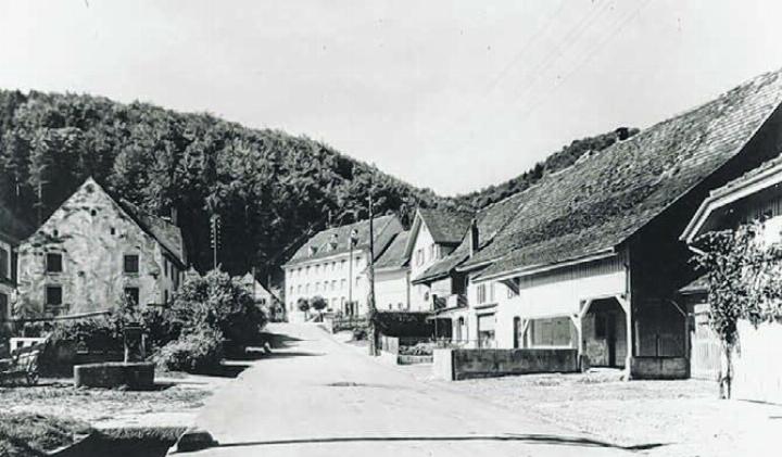 Foto: www.ettingen.ch/de/gemeinde/geschichtliches