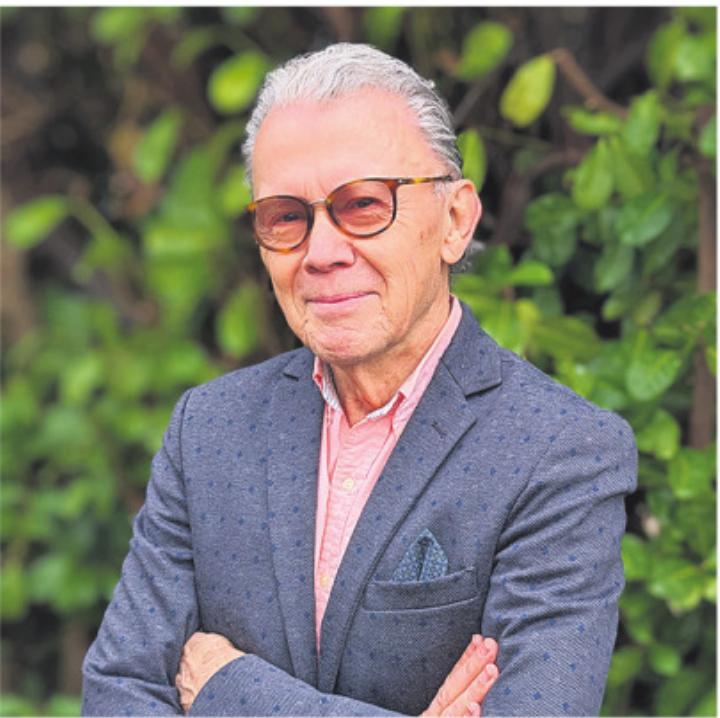 Herr PDem Dr. phil.ll Hans-Rudolf Olpe erläutert die Zusammenhänge. Herr PDem Dr. phil.ll Hans-Rudolf Olpe erläutert die Zusammenhänge.