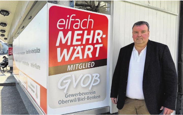 Reto Dellenbach, Präsident des Gewerbevereins Oberwil/Biel-Benken, freut sich auf die baldige Eröffnung des «Mehrwärt». Foto: Nathalie Reichel Reto Dellenbach, Präsident des Gewerbevereins Oberwil/Biel-Benken, freut sich auf die baldige Eröffnung des «Mehrwärt». Foto: Nathalie Reichel
