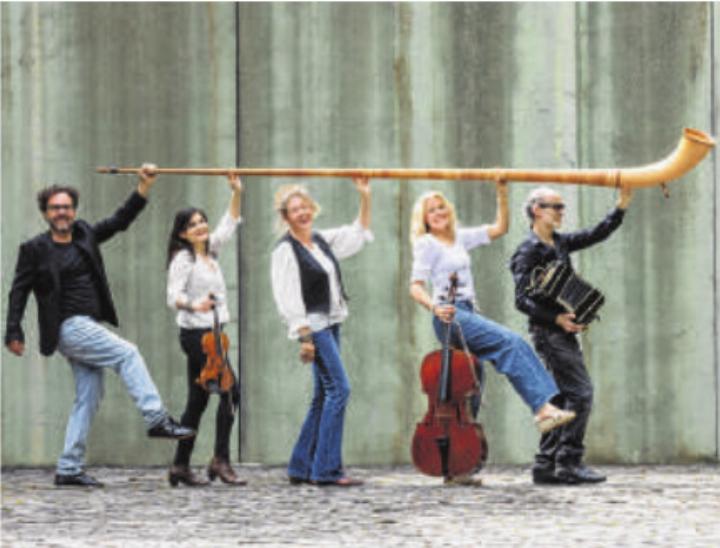 Katja Hess, ViolineBettina Macher, VioloncelloFelicitas Strack, Klavier