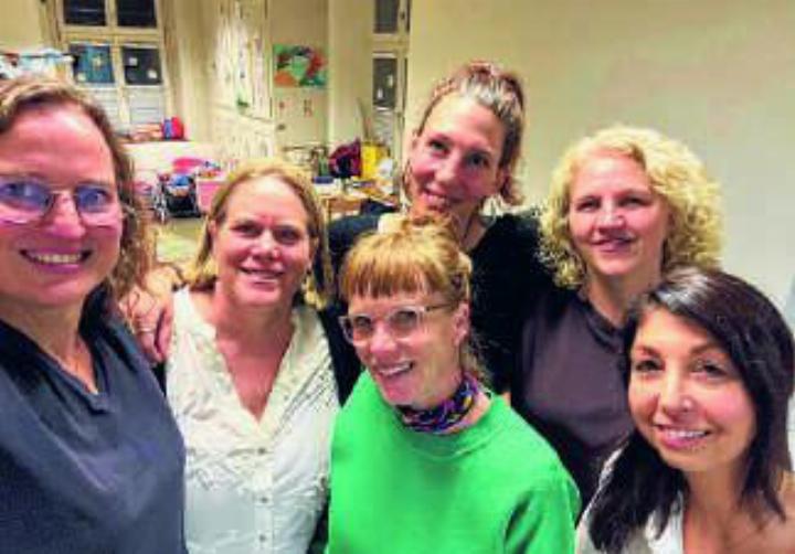 V. l. n. r.: Daniela Braun, Valerie Wendenburg, Petra Wolbeck, Manu Courad, Agata Hartog, Jacqueline Gelmi. Es fehlt Anita Antonietti.