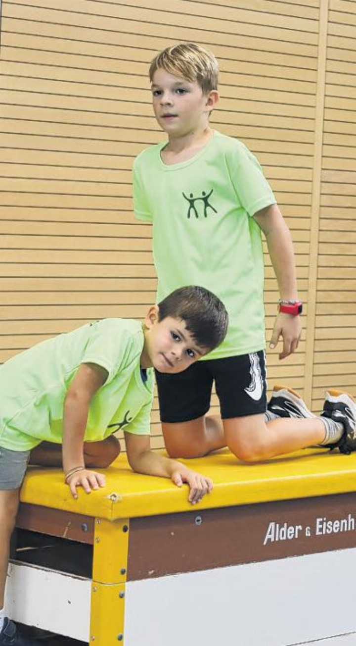 Impressionen vom ersten «Sport & Spass»-Camp in Ettingen: Während der zweiten Herbstferienwoche war in der Turnhalle Hintere Matten eine ganze Menge los. Impressionen vom ersten «Sport & Spass»-Camp in Ettingen: Während der zweiten Herbstferienwoche war in der Turnhalle Hintere Matten eine ganze Menge los.